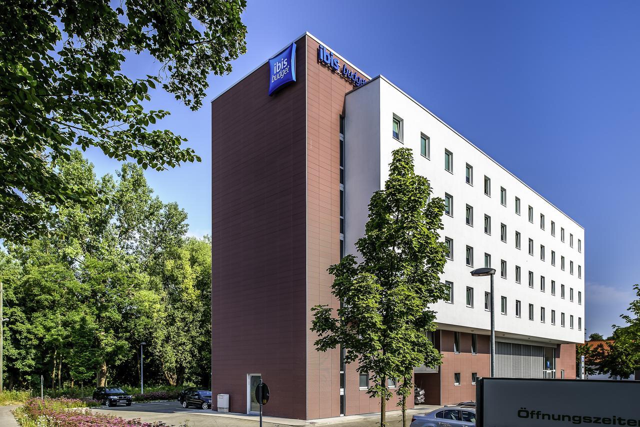 Ibis Budget Augsburg City Esterno foto