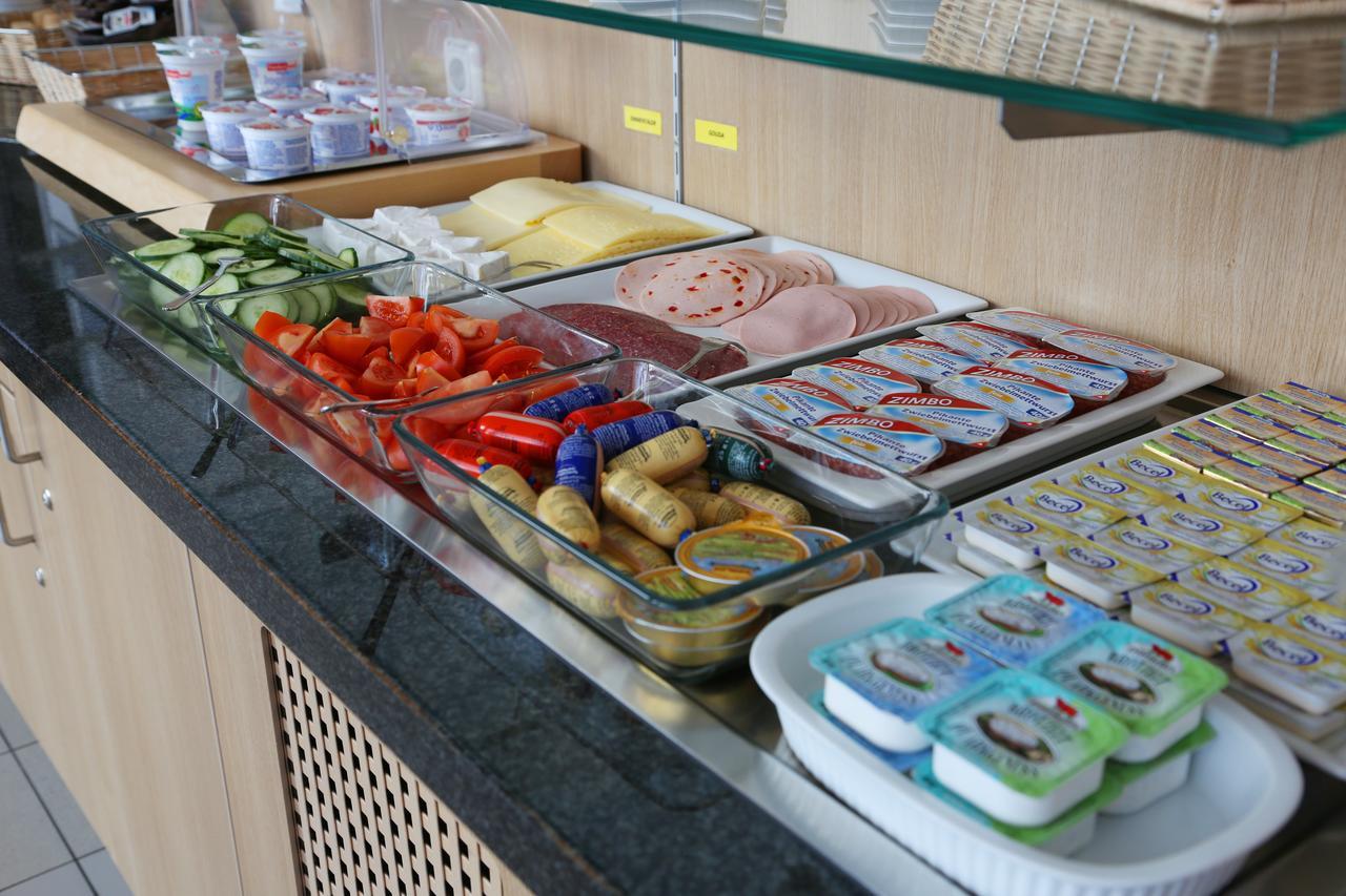 Ibis Budget Augsburg City Esterno foto